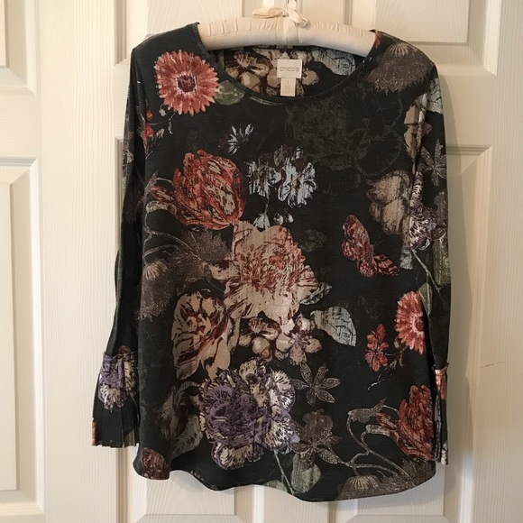 Chico’s Size 1 Green Floral Pleated Sleeve Shirt - Picture 1 of 13